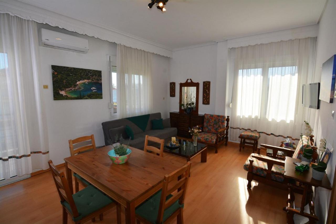Zeusplace Georgia House Lägenhet Leptokarya  Exteriör bild