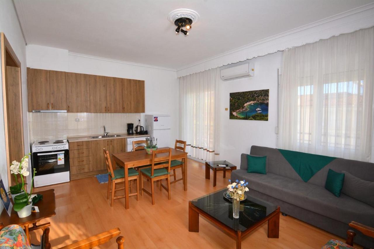 Zeusplace Georgia House Lägenhet Leptokarya  Exteriör bild